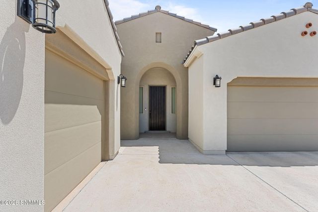 3778 Nightingale Avenue, Las Cruces, NM 88012