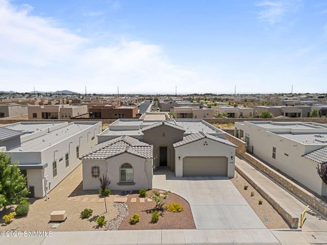 3778 Nightingale Avenue, Las Cruces, NM 88012
