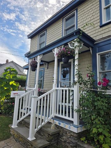 37 Eustis Avenue, Newport, RI 02840