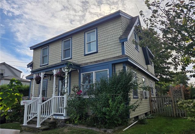 37 Eustis Avenue, Newport, RI 02840