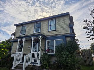 37 Eustis Avenue, Newport, RI 02840