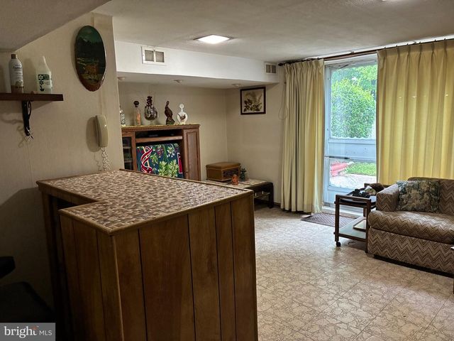 12039 MILLBROOK RD, Philadelphia, PA 19154