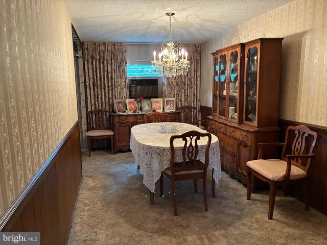 12039 MILLBROOK RD, Philadelphia, PA 19154