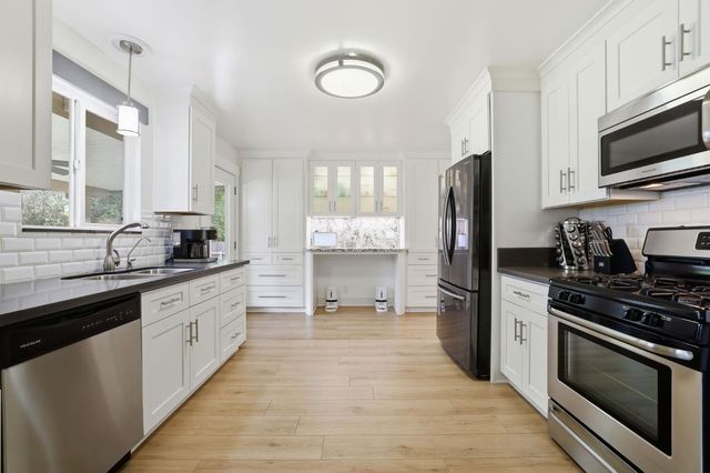 4478 Lewis Rd, Diamond Springs, CA 95619