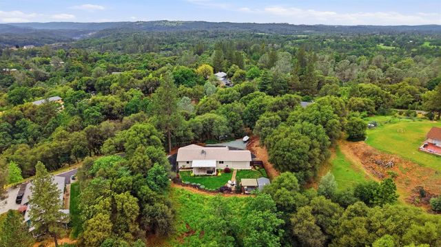 4478 Lewis Rd, Diamond Springs, CA 95619