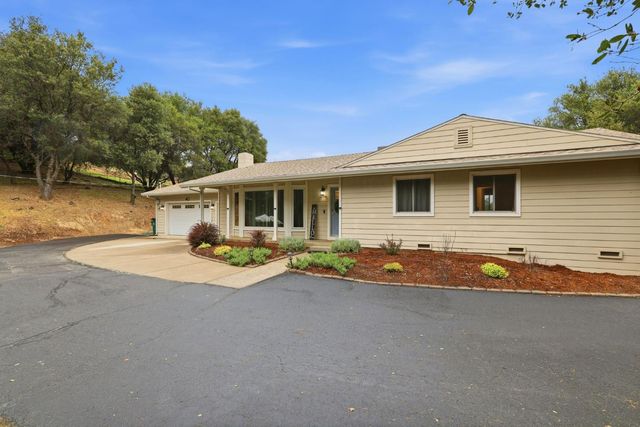 4478 Lewis Rd, Diamond Springs, CA 95619