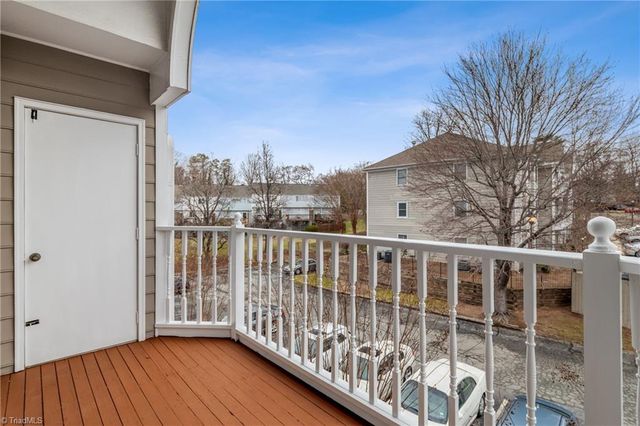 3701 Cotswold Terrace 7M, Greensboro, NC 27410