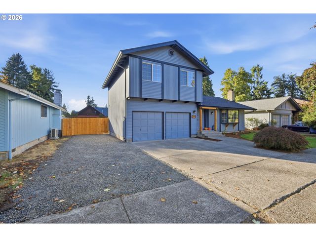 764 71ST St, Springfield, OR 97478