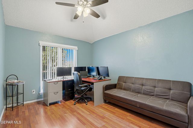 11132 NORTHFIELD Avenue, El Paso, TX 79936