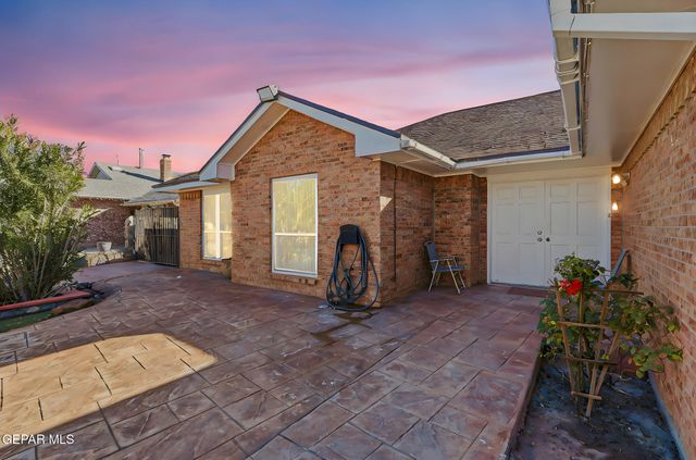 11132 NORTHFIELD Avenue, El Paso, TX 79936