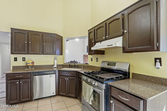 11132 NORTHFIELD Avenue, El Paso, TX 79936