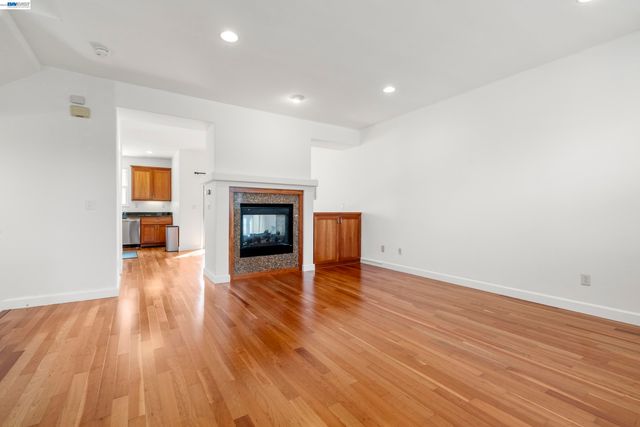 651 Macarthur Blvd, San Leandro, CA 94577