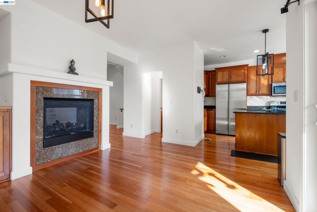 651 Macarthur Blvd, San Leandro, CA 94577