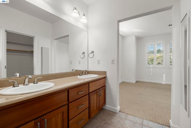 651 Macarthur Blvd, San Leandro, CA 94577