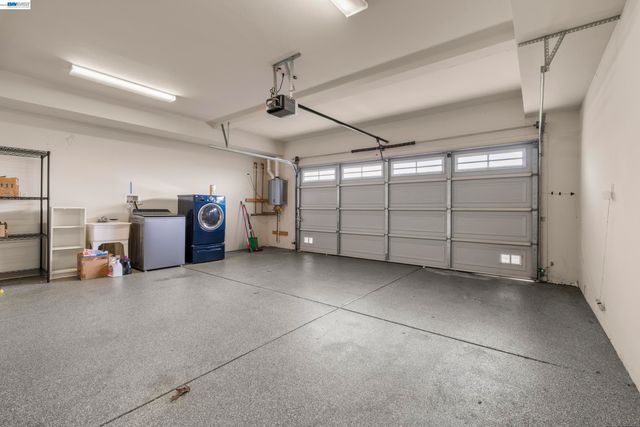 651 Macarthur Blvd, San Leandro, CA 94577