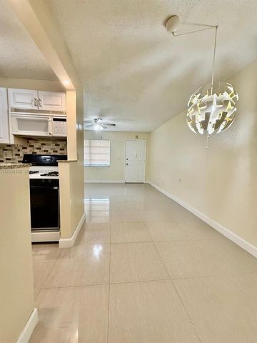 20210 NE 2nd Ave V4, Miami Gardens, FL 33179