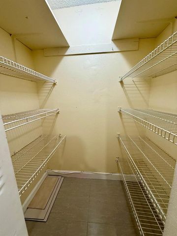 20210 NE 2nd Ave V4, Miami Gardens, FL 33179