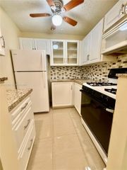 20210 NE 2nd Ave V4, Miami Gardens, FL 33179