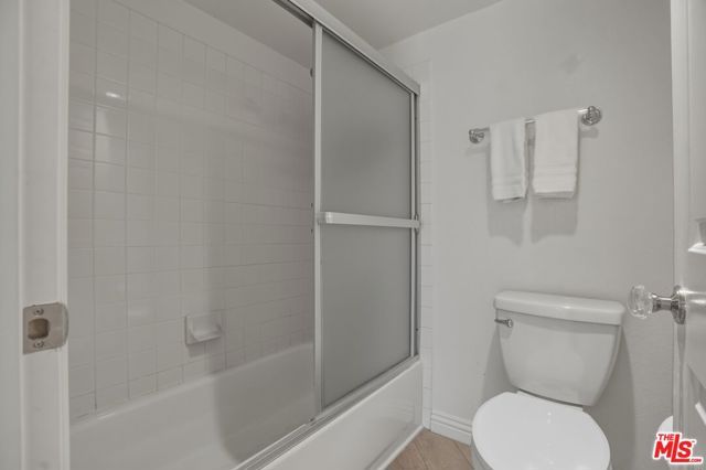 675 Oak Run Trail TL301, Oak Park, CA 91377