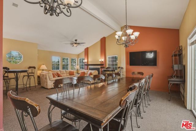 675 Oak Run Trail TL301, Oak Park, CA 91377