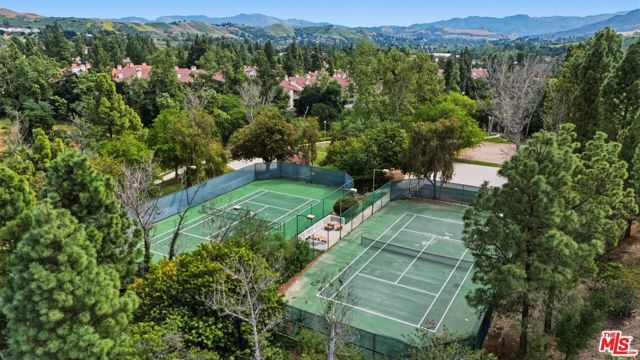 675 Oak Run Trail TL301, Oak Park, CA 91377