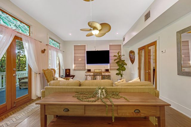 19611 Tequesta St Street, Sugarloaf Key, FL 33042