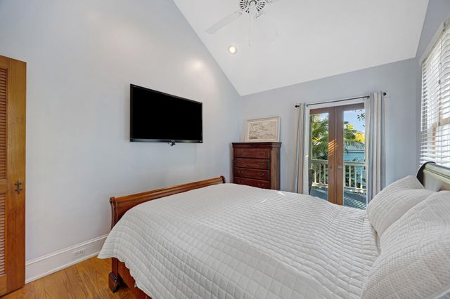 19611 Tequesta St Street, Sugarloaf Key, FL 33042