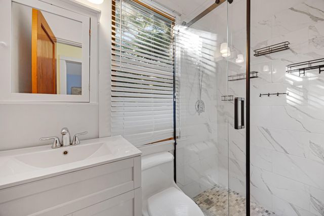 19611 Tequesta St Street, Sugarloaf Key, FL 33042