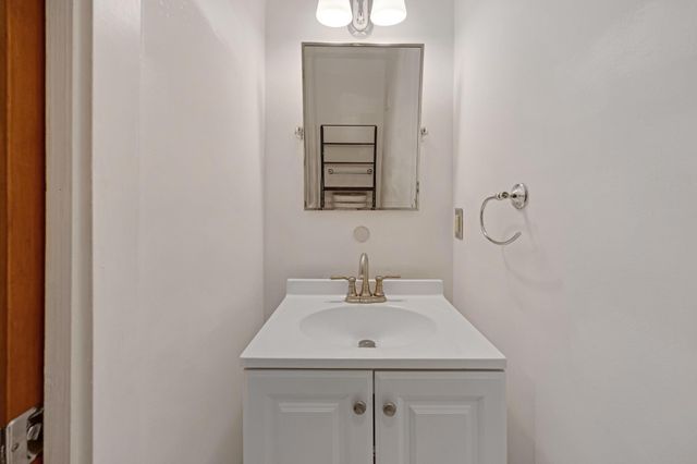 19611 Tequesta St Street, Sugarloaf Key, FL 33042