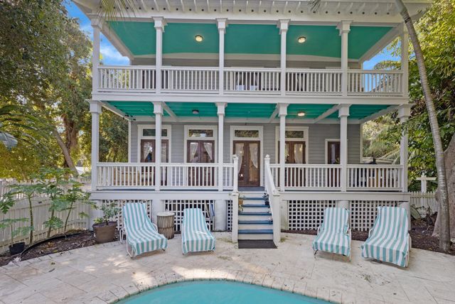 19611 Tequesta St Street, Sugarloaf Key, FL 33042