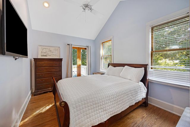 19611 Tequesta St Street, Sugarloaf Key, FL 33042