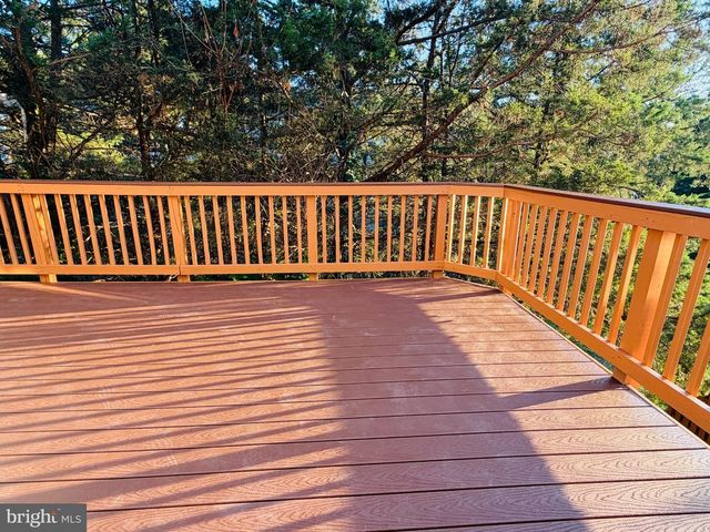 25352 HERRING CREEK DR, Chantilly, VA 20152