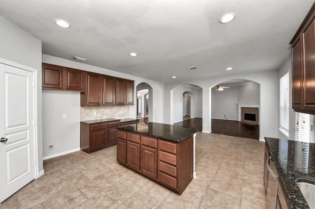 18330 Enchanted Rock Trail, Humble, TX 77346