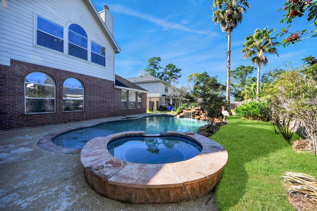 18330 Enchanted Rock Trail, Humble, TX 77346
