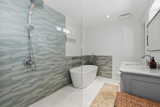 2317 Grace, Riverside, CA 92504