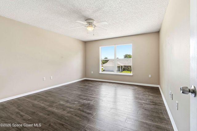 1156 Camas Avenue NW, Palm Bay, FL 32907