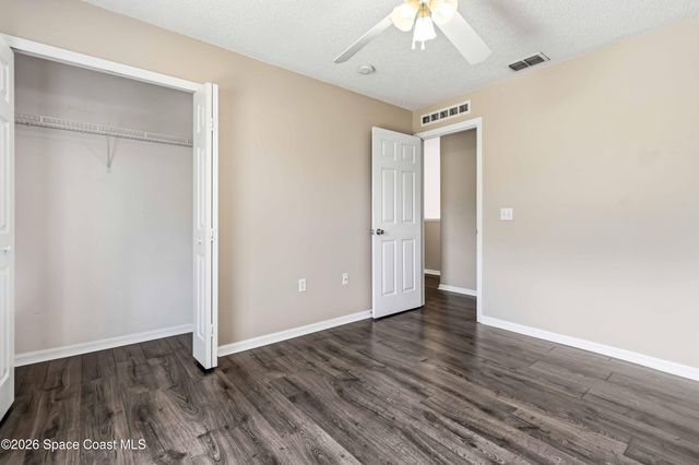 1156 Camas Avenue NW, Palm Bay, FL 32907