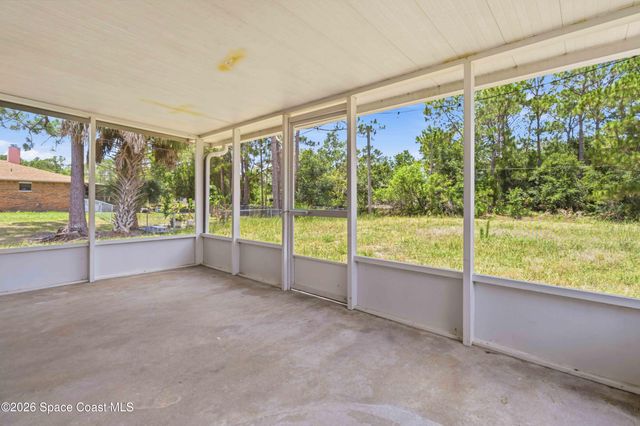 1156 Camas Avenue NW, Palm Bay, FL 32907