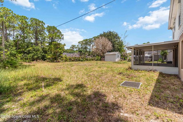 1156 Camas Avenue NW, Palm Bay, FL 32907