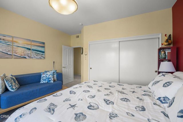 1737 Emerald Isle Way, Oxnard, CA 93035
