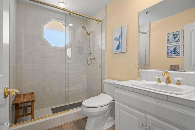 1737 Emerald Isle Way, Oxnard, CA 93035