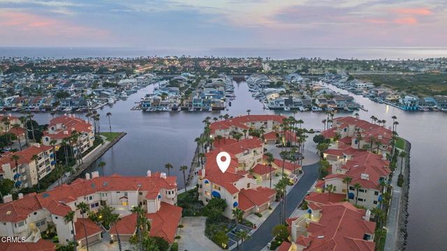 1737 Emerald Isle Way, Oxnard, CA 93035