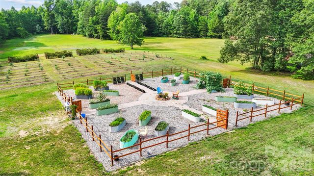 1483 Hopewell Church Road, Catawba, NC 28609
