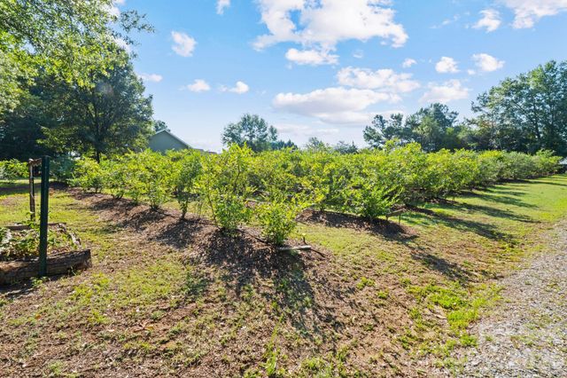 1483 Hopewell Church Road, Catawba, NC 28609