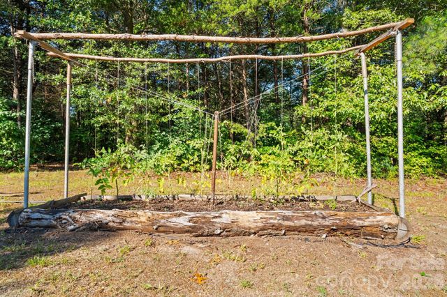 1483 Hopewell Church Road, Catawba, NC 28609