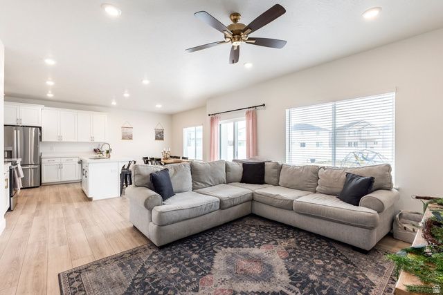 3784 N CUADE ST, Eagle Mountain, UT 84005