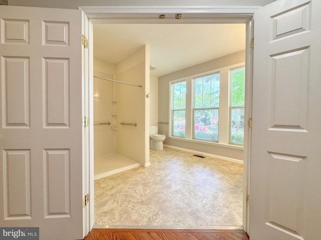 1404 GRAHAM DR, Fredericksburg, VA 22401