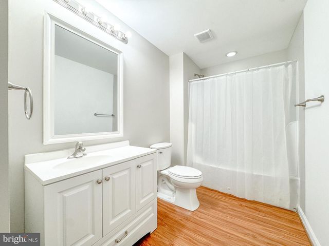 1404 GRAHAM DR, Fredericksburg, VA 22401