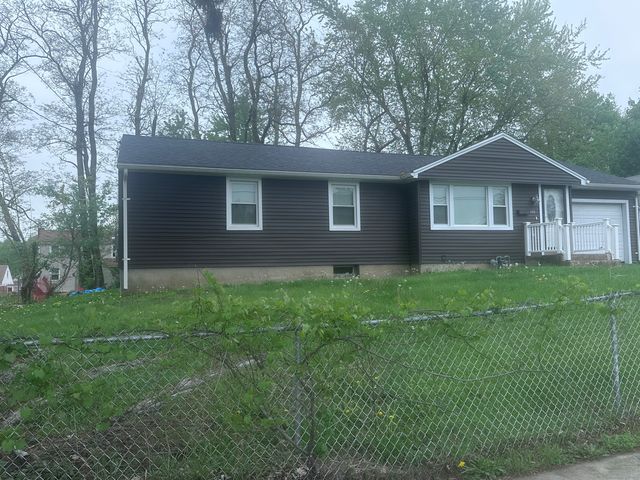 144 Thomaston Street, Hartford, CT 06112