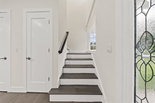 418 EAST AVE, Northvale, NJ 07647